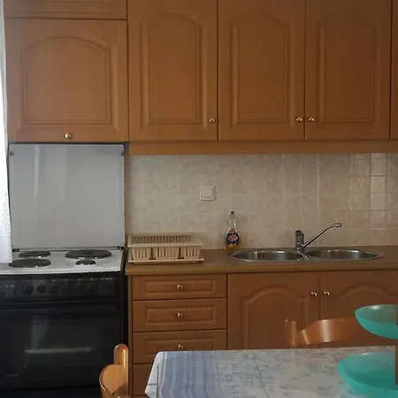 招待所 Hibiscus 3*