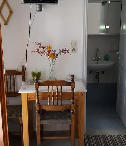 Hibiscus 3* Parikia (Paros)