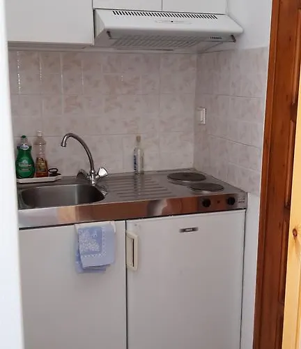 Hibiscus Guest house