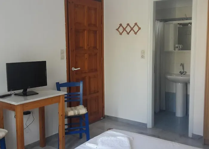 Hibiscus Parikia (Paros)